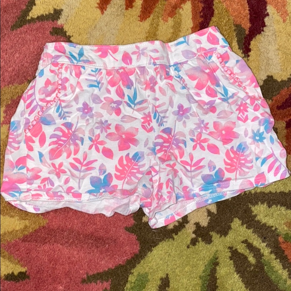 EUC Cute pink flowery Pom Pom shorts